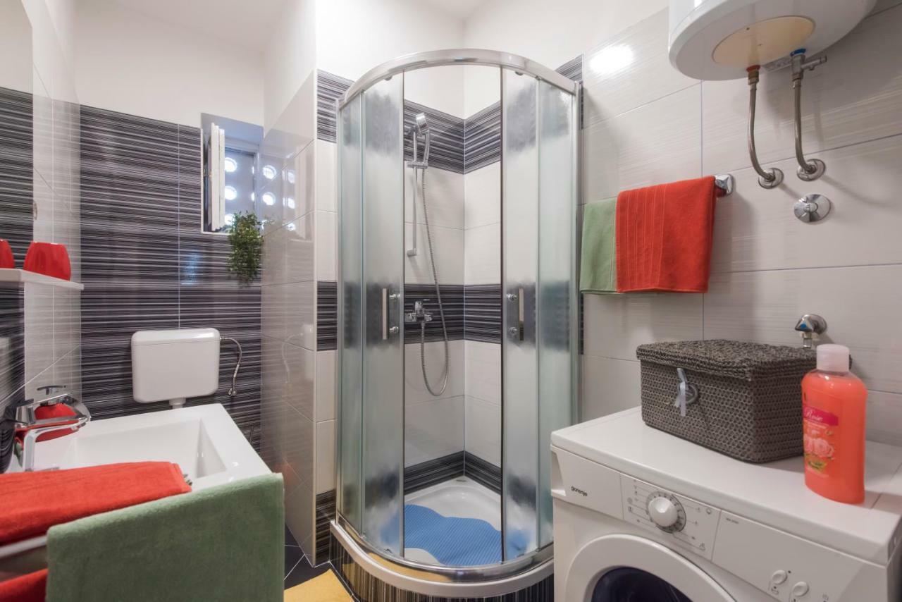 T&M Apartment With Parking In The Old Town Zadar Exteriör bild