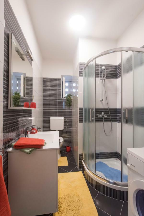 T&M Apartment With Parking In The Old Town Zadar Exteriör bild