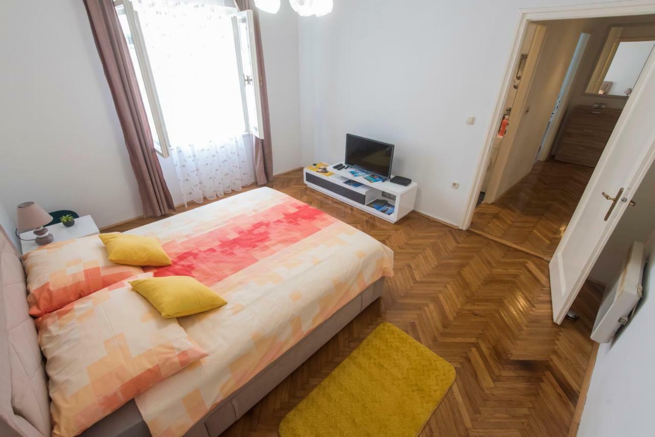T&M Apartment With Parking In The Old Town Zadar Exteriör bild
